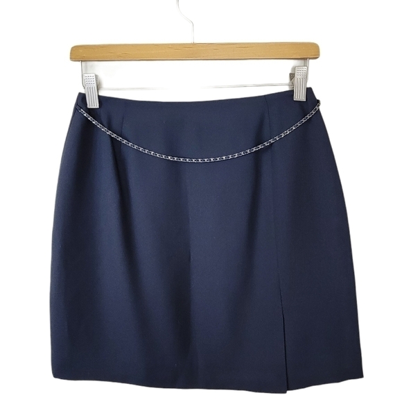 Zucca | Black Mini Skirt with Chain Detail - Picture 1 of 5